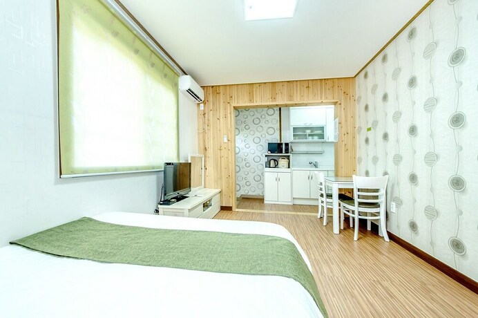 Imagen de la habitación del Hotel Merry J. Foto 20