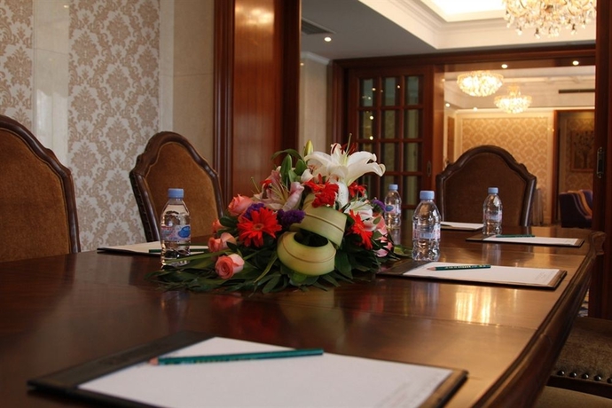 Imagen de los interiores del Hotel Merry Shanghai. Foto 8