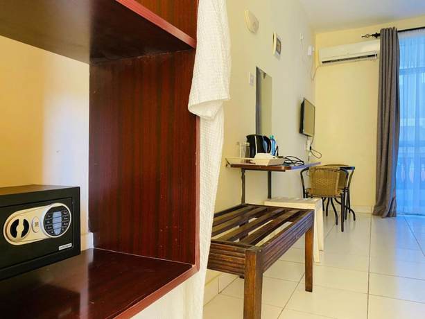 Imagen de la habitación del Hotel Merry Villa and Apartments. Foto 2