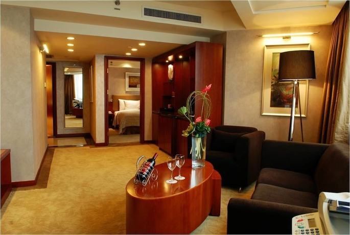Imagen de la habitación del Hotel Merryland Traders. Foto 11