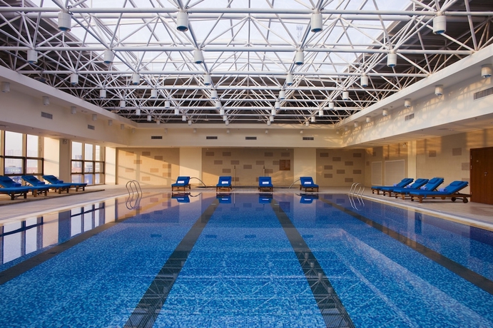 Imagen de la piscina del Hotel Merryland Traders. Foto 19