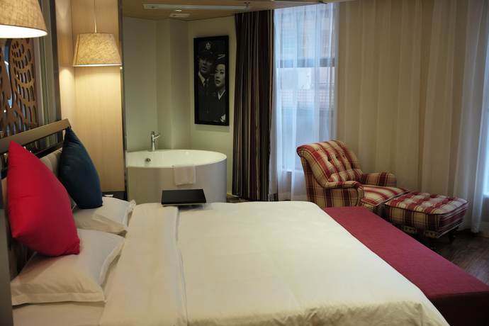 Imagen de la habitación del Hotel Merrynest. Foto 14