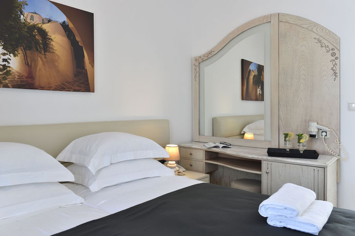 Imagen de los interiores del Hotel Mersina Exclusive. Foto 15