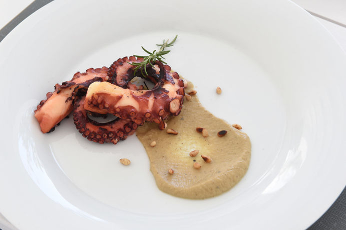 Imagen general del Hotel Mersina Exclusive. Foto 4