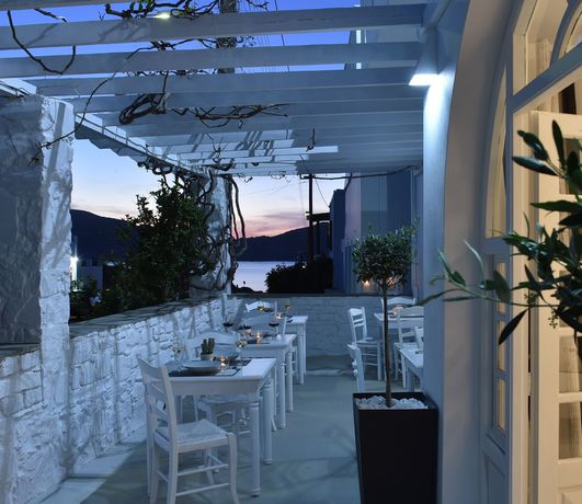 Imagen de la habitación del Hotel Mersina Exclusive. Foto 13