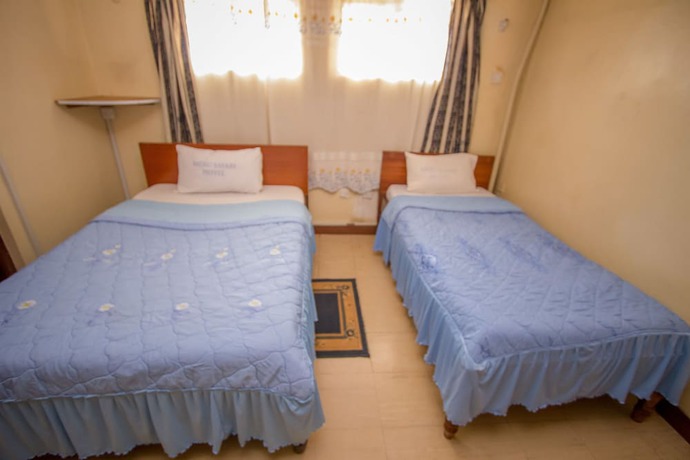 Imagen de la habitación del Hotel Meru Safari. Foto 13