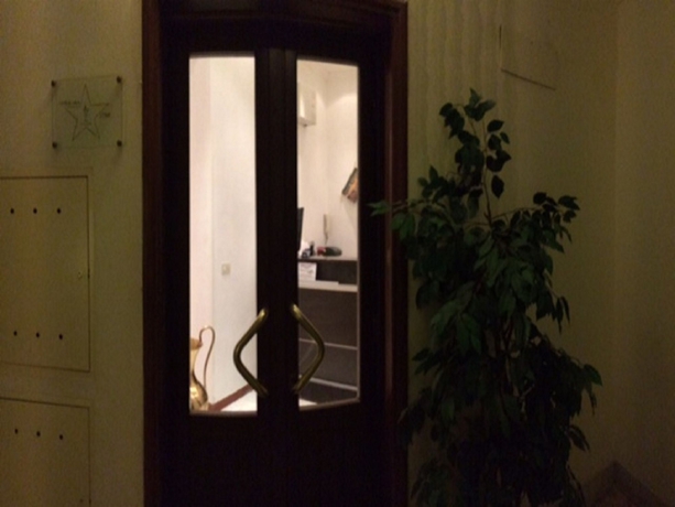 Imagen de los interiores del Hotel Merulana Star. Foto 15