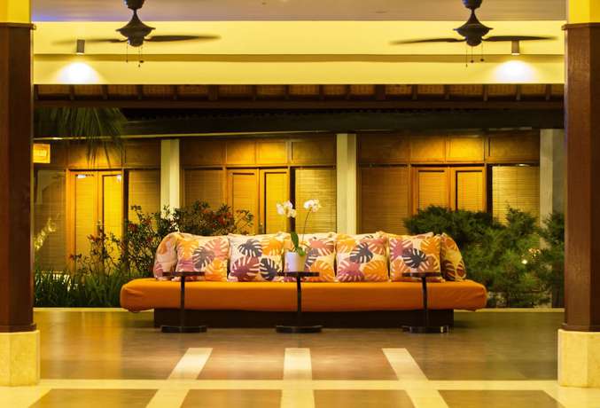 Imagen de los interiores del Hotel Merumatta Senggigi Lombok. Foto 17