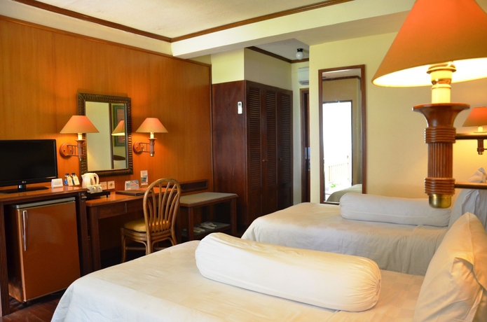 Imagen de la habitación del Hotel Merumatta Senggigi Lombok. Foto 9