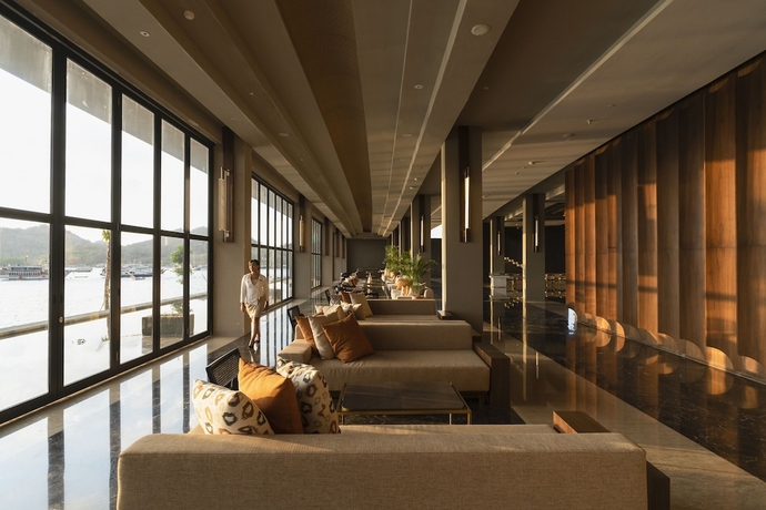 Imagen de los interiores del Hotel Meruorah Komodo Labuan Bajo. Foto 18