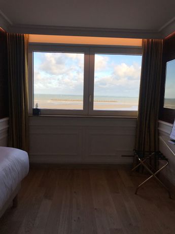 Imagen de la habitación del Hotel Merveilleux C&ocirc;t&eacute; Mer. Foto 8