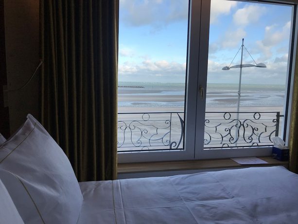 Imagen de la habitación del Hotel Merveilleux C&ocirc;t&eacute; Mer. Foto 16