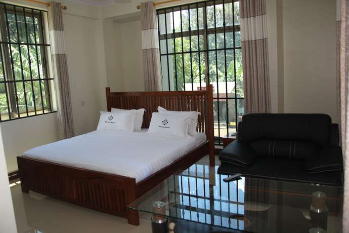 Imagen de la habitación del Hotel Merves. Foto 10