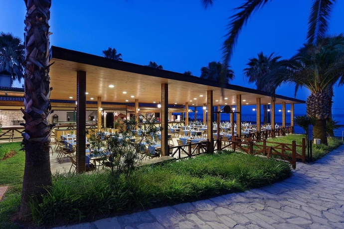 Imagen del bar/restaurante del Hotel Meryan - All Inclusive. Foto 3