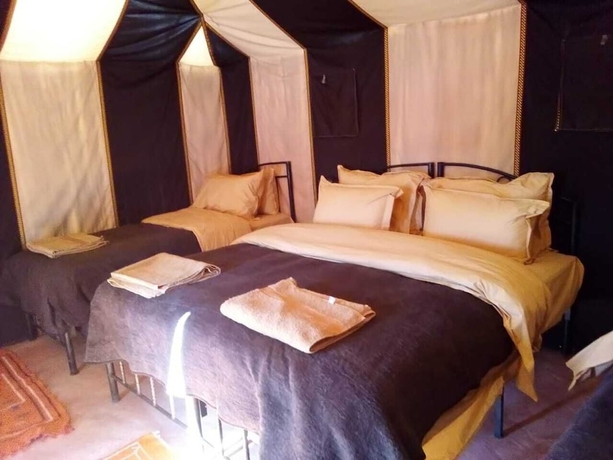 Imagen de la habitación del Hotel Merzouga Camp Nomad. Foto 3