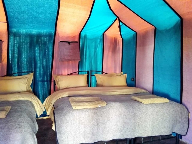Imagen de la habitación del Hotel Merzouga Camp Nomad. Foto 5