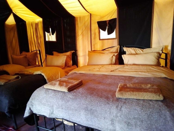 Imagen de la habitación del Hotel Merzouga Camp Nomad. Foto 7