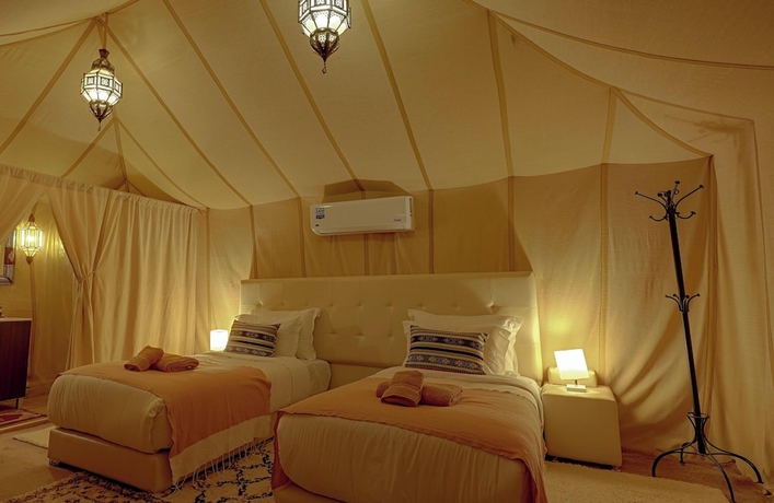 Imagen de la habitación del Hotel Merzouga Desert Camp. Foto 4