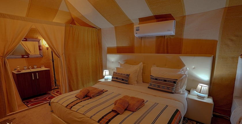 Imagen de la habitación del Hotel Merzouga Desert Camp. Foto 7