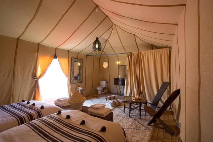 Imagen de la habitación del Hotel Merzouga Luxury Desert Lodge. Foto 12