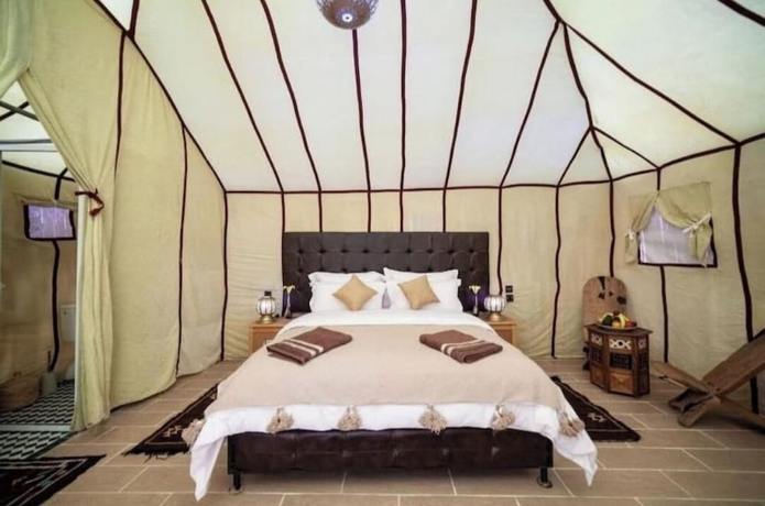 Imagen de la habitación del Hotel Merzouga Luxury Tented. Foto 3