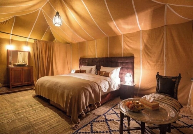 Imagen de la habitación del Hotel Merzouga Luxury Tented. Foto 15