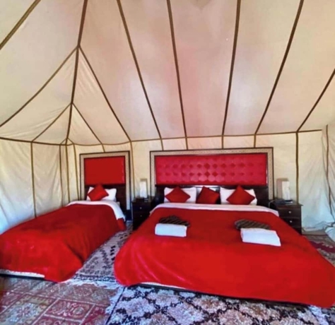 Imagen de la habitación del Hotel Merzouga Luxury Tented. Foto 16