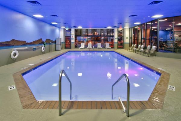 Imagen de la piscina del Hotel Mesa Albuquerque Midtown. Foto 13