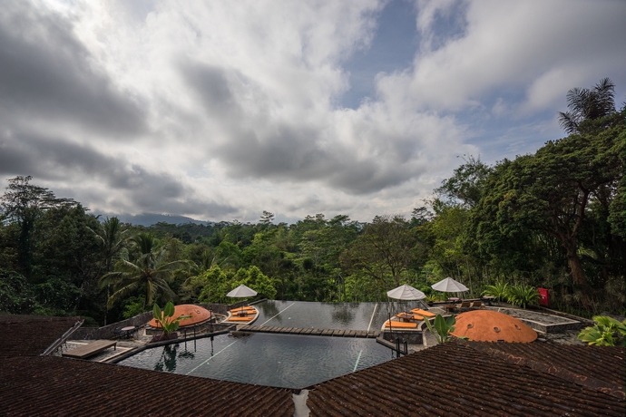 Imagen de los exteriores del Hotel Mesastila Resort and Spa. Foto 8