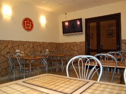Imagen del bar/restaurante del Hotel Meschera. Foto 2