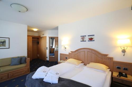Imagen de la habitación del Hotel Mesdi. Foto 16