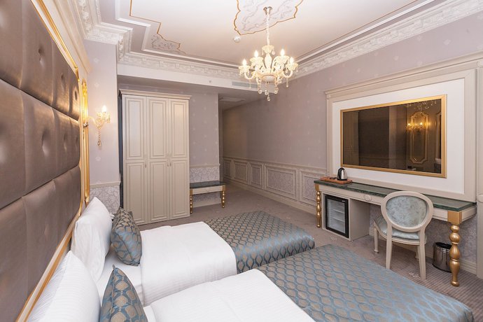 Imagen de la habitación del Hotel Meserret Palace. Foto 10