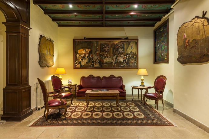 Imagen de los interiores del Hotel Mesón Castilla Atiram. Foto 14