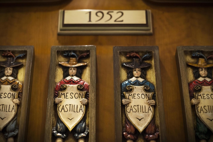 Imagen de los interiores del Hotel Mesón Castilla Atiram. Foto 15