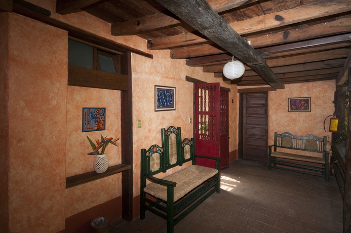 Imagen de los interiores del Hotel Mesón De Leyendas. Foto 13