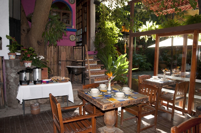 Imagen del bar/restaurante del Hotel Mesón De Leyendas. Foto 2