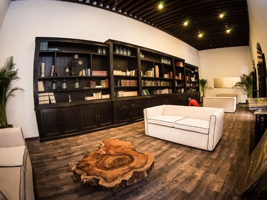 Imagen general del Hotel Mesón De Santa Rosa Luxury. Foto 11