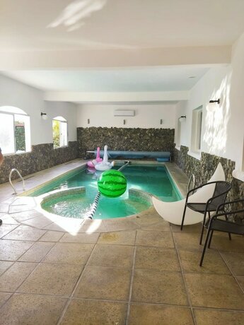 Imagen general del Hotel Mes&oacute;n Do Vento. Foto 6