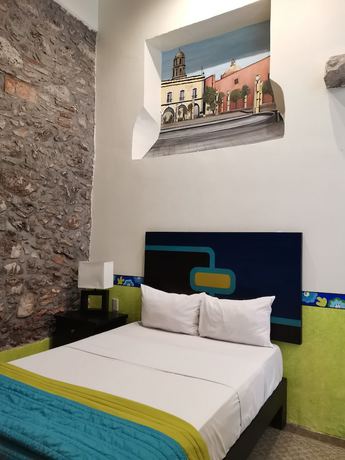 Imagen de la habitación del Hotel Mes&oacute;n Santa Clara. Foto 4