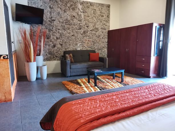 Imagen de la habitación del Hotel Mes&oacute;n Santa Clara. Foto 5