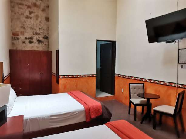 Imagen de la habitación del Hotel Mes&oacute;n Santa Clara. Foto 14