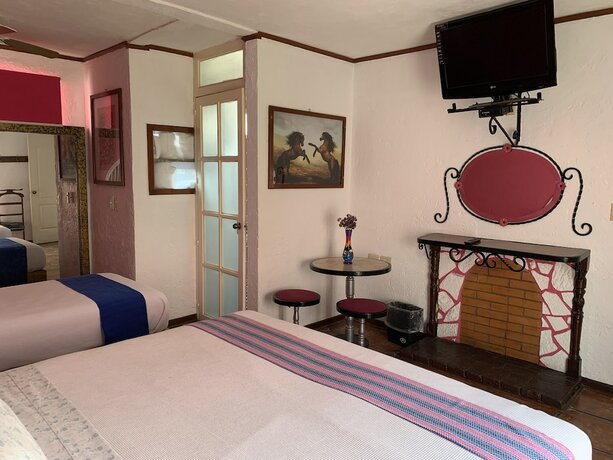 Imagen general del Hotel Mes&oacute;n Yollotl. Foto 5