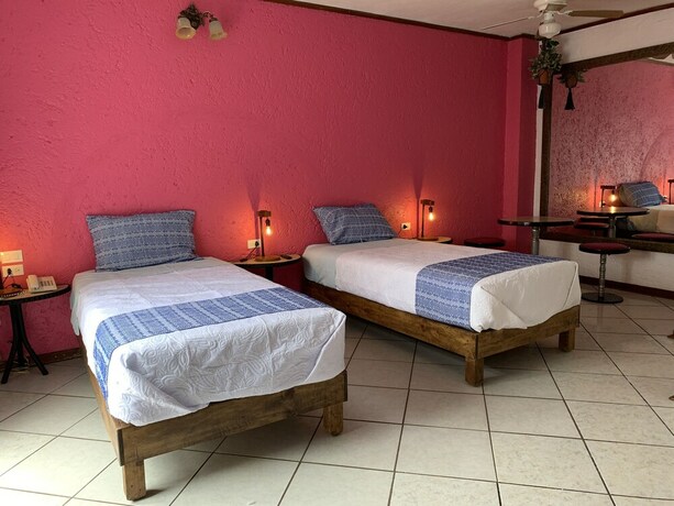 Imagen de la habitación del Hotel Mes&oacute;n Yollotl. Foto 19