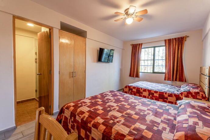 Imagen de la habitación del Hotel Mes&oacute;n de Sara. Foto 20