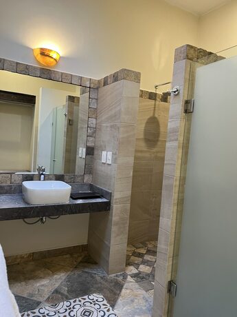 Imagen de la habitación del Hotel Mes&oacute;n de las Delicias. Foto 11