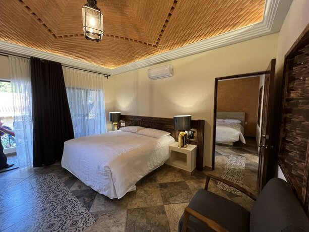 Imagen de la habitación del Hotel Mes&oacute;n de las Delicias. Foto 13