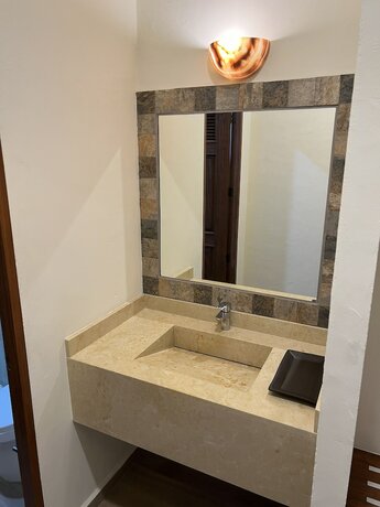 Imagen de la habitación del Hotel Mes&oacute;n de las Delicias. Foto 15