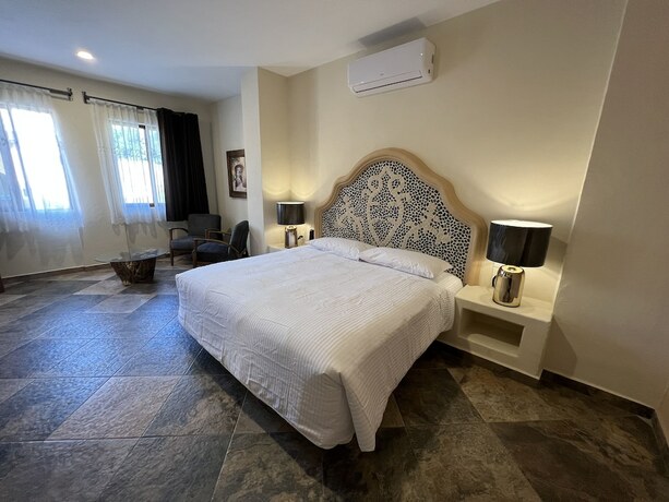 Imagen general del Hotel Mes&oacute;n de las Delicias. Foto 7