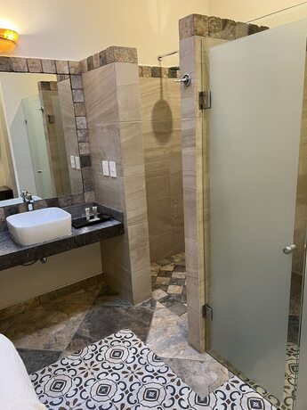 Imagen de la habitación del Hotel Mes&oacute;n de las Delicias. Foto 17