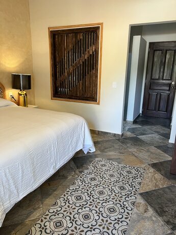Imagen de la habitación del Hotel Mes&oacute;n de las Delicias. Foto 20
